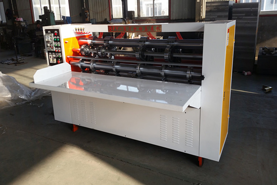 3000 Model 220v Máy ghi điểm lưỡi mỏng Bán tự động ép trước