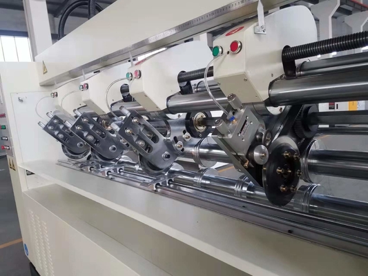1800 Model Slitter Scorer Máy lưỡi mỏng cho dây chuyền sản xuất