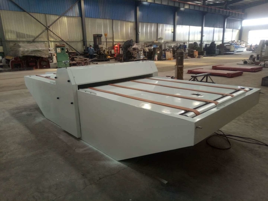 1600 Máy ép tôn phẳng Máy cắt Carton bằng máy vi tính