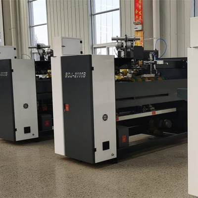 Máy khâu hộp Carton bán tự động 2000 Mô hình đôi Servo một mảnh