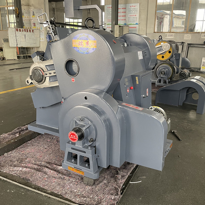 Thức ăn tự động Máy cắt khuôn carton sóng 7.5kw Có thể tùy chỉnh