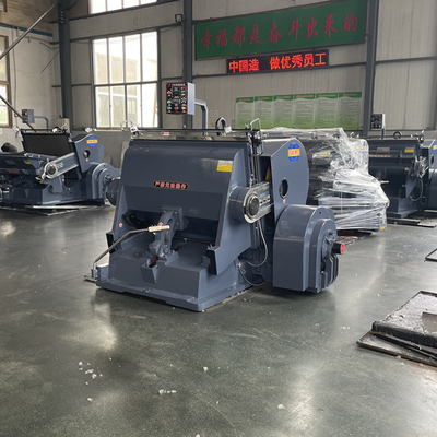 ML1200 Máy cắt và tạo nếp nhăn bằng máy cắt và tạo nếp nhăn bán tự động