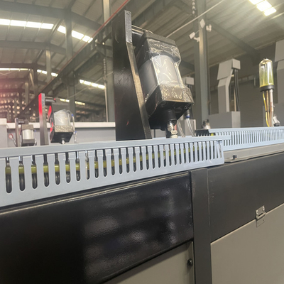 Máy in Flexo sóng 6 màu 150m / phút