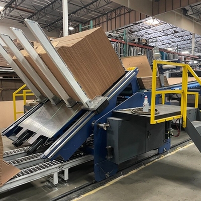 Máy châm trước chính xác đáng tin cậy được trang bị cơ chế nâng nền tảng