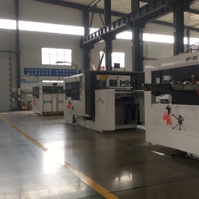 5000 tấm / giờ chính xác Heavy Duty Die Cutting Machine với nguồn cung cấp điện áp khác nhau