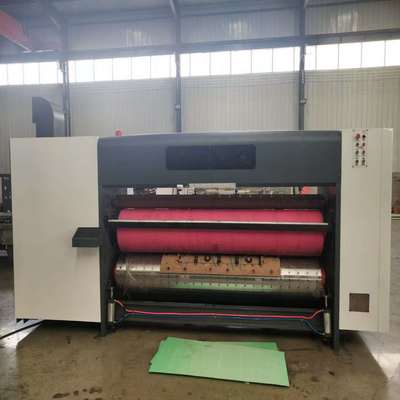 Máy rãnh xoay sóng điện điều khiển cho khổ giấy tối thiểu 400mm x 600mm và độ sâu rãnh tối đa 350/530mm