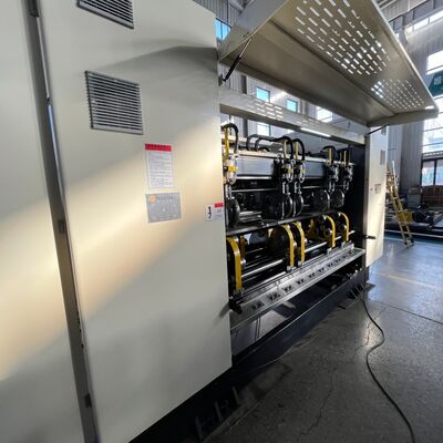 Máy xén và tạo rãnh tự động nạp giấy có lưỡi mỏng, chiều rộng tối đa 2500 mm, dành cho ván sóng, lý tưởng cho các ứng dụng cắt và tạo rãnh chính xác