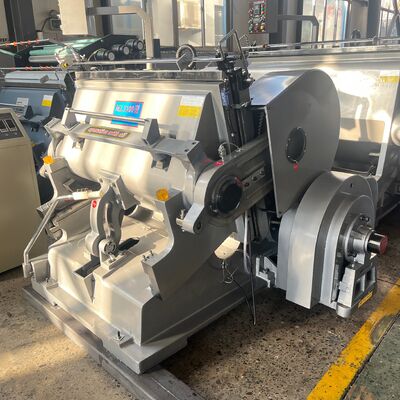 5129 4150 2346mm Máy cắt đứt hộp carton đục đục màu tùy chỉnh bao gồm màu trắng Được thiết kế cho bao bì hộp carton