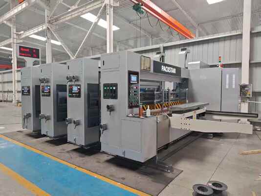 Máy in rãnh tự động nạp mép trước với tốc độ 100-130m/phút và in chính xác cho thùng carton sóng