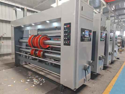 Máy in tự động với tốc độ 100-130m / phút và màn hình cảm ứng màu 7 inch HMI
