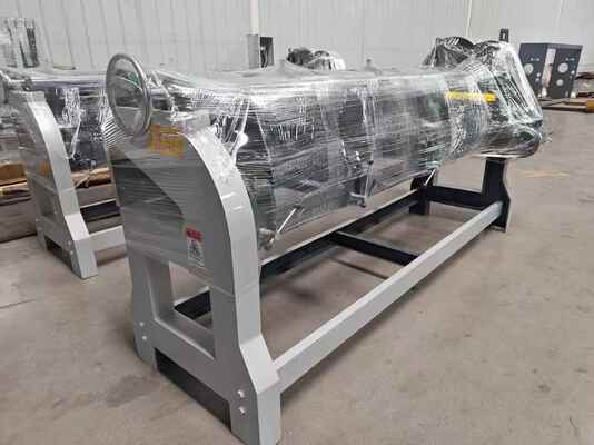 Máy cắt rãnh xoay sóng tốc độ cao 40 chiếc/phút với chiều rộng tấm tối đa 2500mm và kích thước cắt góc chính xác 0-60x350