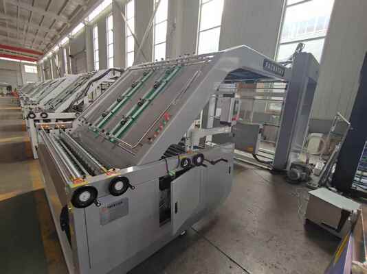 HL1600 Tốc độ cao 100pcs / phút Máy lamination dây phổi tự động cho 1600x1250mm ván lợp