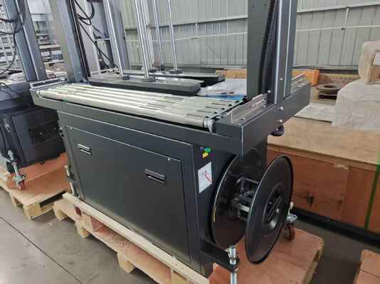 1200mm Semi Automatic Pedal Control Carton Box Strapping Machine for Carton Binding